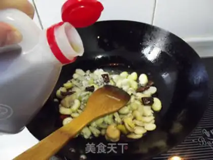 Make The horn of a cow step 12