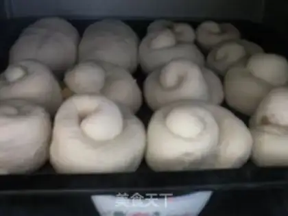 Make Jelly buns step 7