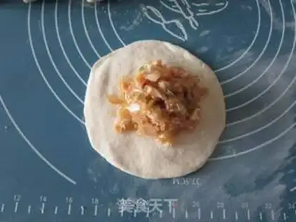 Make Sour sauce and pork buns step 11
