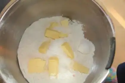 Make Chocolate scones step 1