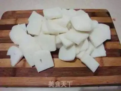 Make Tomato eggs step 1