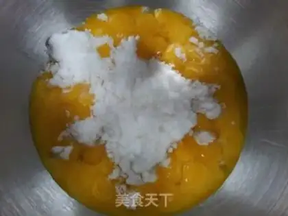 Make Tiger cake step 1