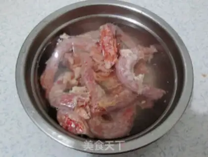 Make Spicy chicken neck step 1