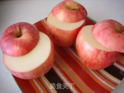 Make Apple egg milk step 2