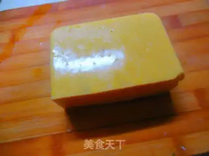 Make Frozen gold bars step 21