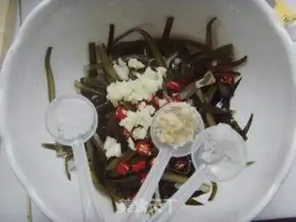 Make Garlic Belt step 7