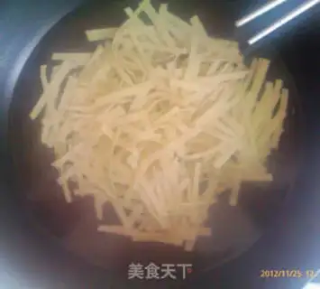 Make Green peppers of fried meat step 3