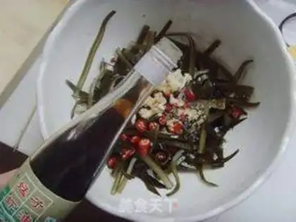 Make Garlic Belt step 9