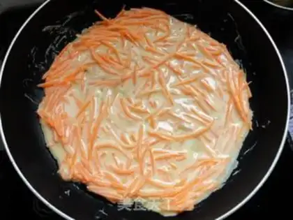 Make Carrot omelet step 6