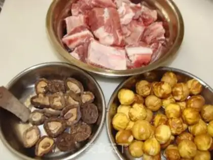 Make Red burning chestnut ribs step 0