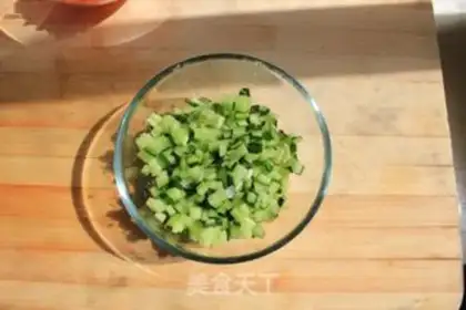 Make Tuna sandwich step 2