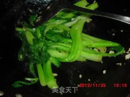 Make Garlic cabbage step 6