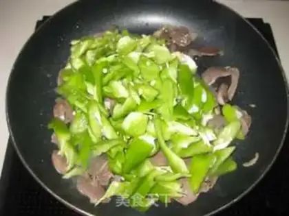 Make Chili fried chicken step 5