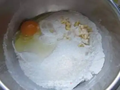 Make raisin walnuts step 4