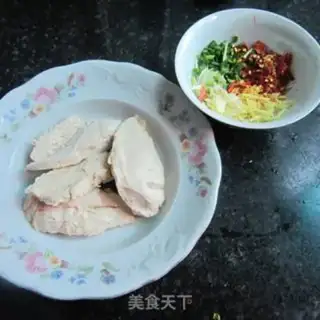 Make The cold hand tore the chicken step 2