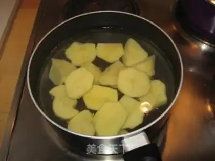 Make Classic mashed potatoes step 1