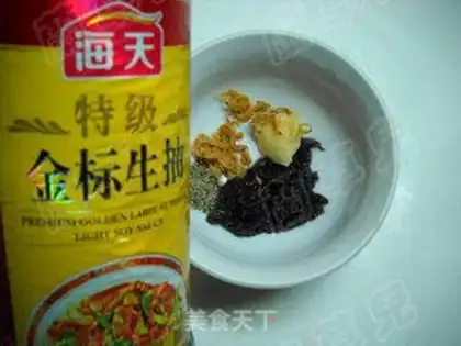 Make Hot cabbage and prawn step 4