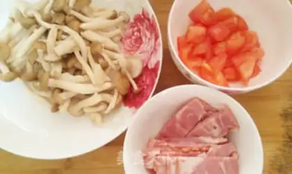 Make Crab mushroom bacon pasta step 0