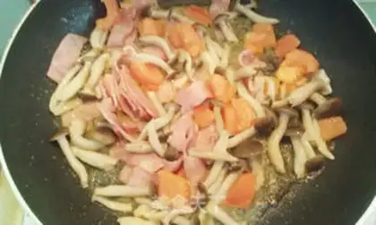 Make Crab mushroom bacon pasta step 6