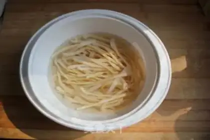 Make radish sauce step 6