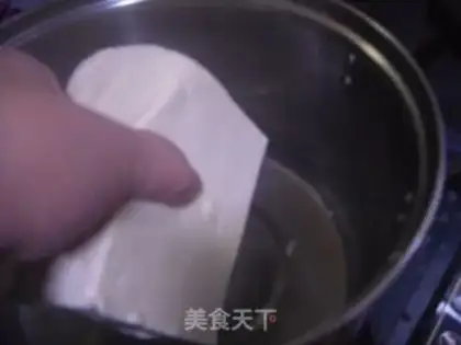 Make Seafood soup step 0
