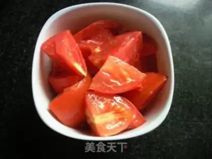 Make Tomato meat egg soup step 0