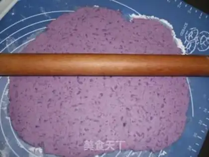 Make A purple mountain cracker step 6