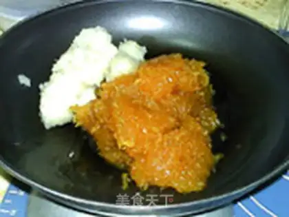 Make Homemade pineapple pie step 1