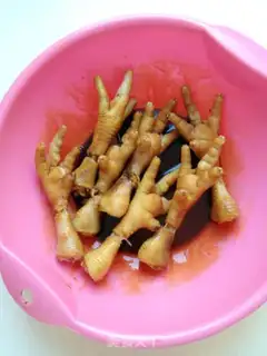 Make Soy sauce and veal claws step 3
