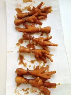 Make Soy sauce and veal claws step 4