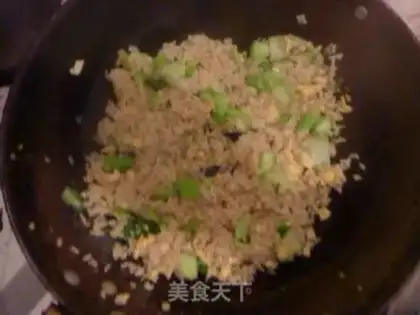 Make Gold egg fried rice step 7