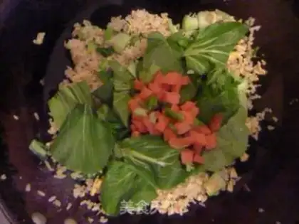 Make Gold egg fried rice step 8