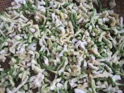 Make Spicy radish step 1
