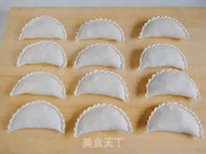 Make Half month egg dumplings step 10