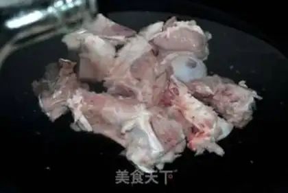 Make Piggy radish corn soup step 5