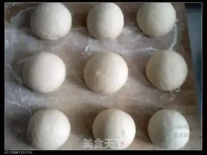 Make Snow buns step 3