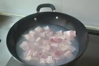 Make Red wine, red meat step 1