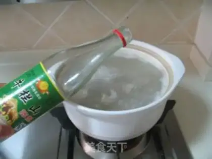 Make Tomato ink chop soup step 5