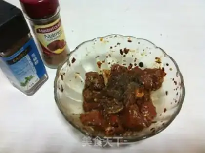 Make The lamb, the toothpick step 7