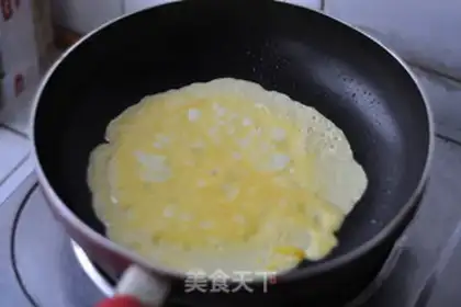 Make Garlic spinach eggs step 11