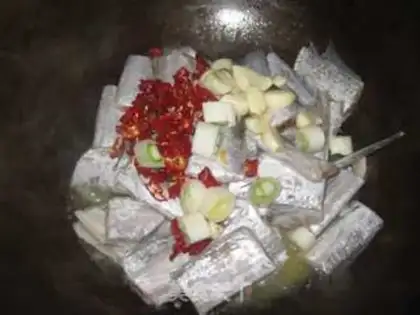 Make Red-fried fish step 2