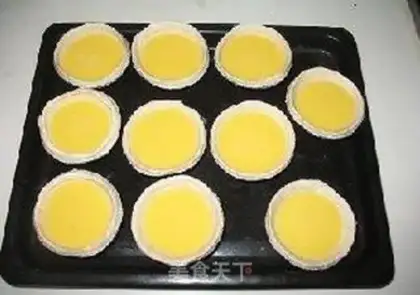 Make Souffle and egg tarts step 1