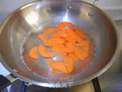 Make Three-coloured lilies step 1