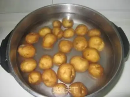 Make Spicy potatoes step 0