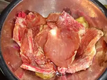 Make Black pepper pork chops step 2