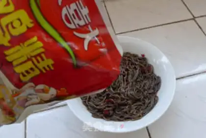 Make Spicy root powder step 9
