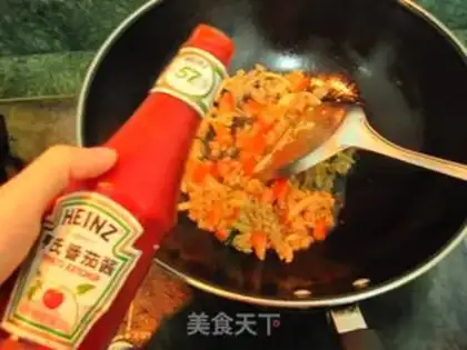 Make Tomato sauce with pasta step 6