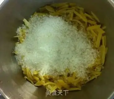 Make Homemade grapefruit honey tea step 4