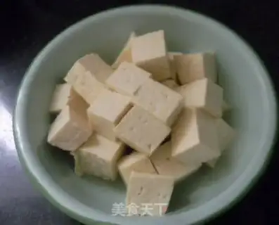 Make Tofu with soup step 1