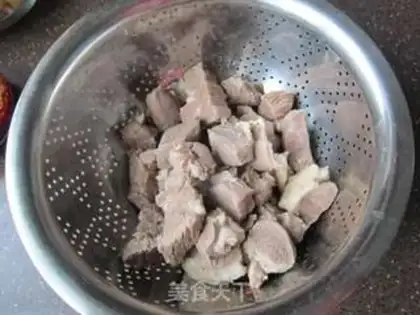 Make Spicy lamb pot step 3